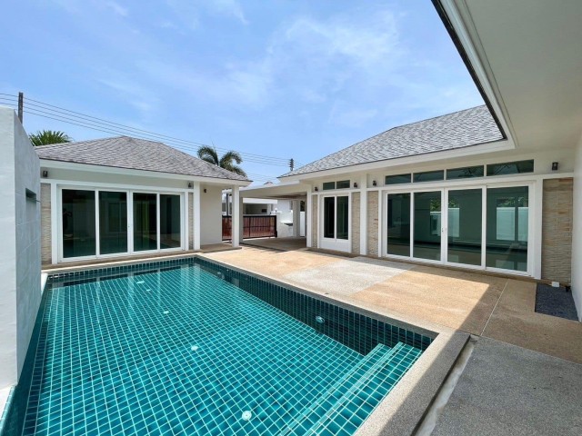 SALE INTIRA Rawai Pool villa พูวิลล่า โซนราไวย์ เนื้อที่ 98.3 ตร.วาขาย 15.9 ล้าน