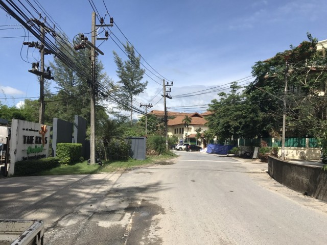 SALEขายที่ดินใกล้ทะเลหาดสุรินทร์-บางเทา ภูเก็ตเนื้อที่ 2 ไร่เศษ ขายเหมา 75 ล้าน